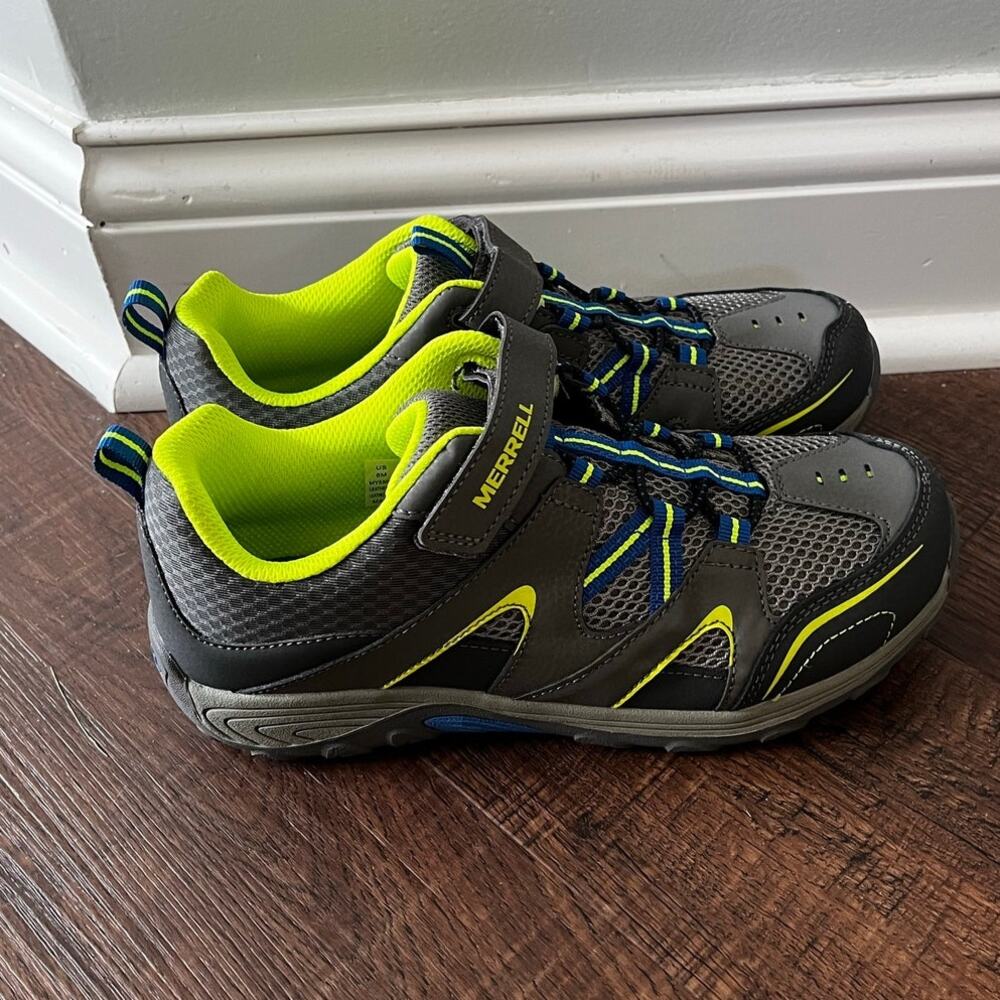 Merrell Trail Chaser Hiking Shoe Gray Boys Size 6M Size EU 37 New with box